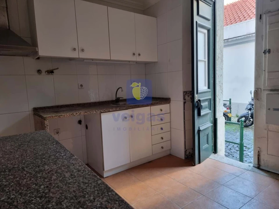 Apartamento T1 para Venda em Santa Maria Maior Foto 14