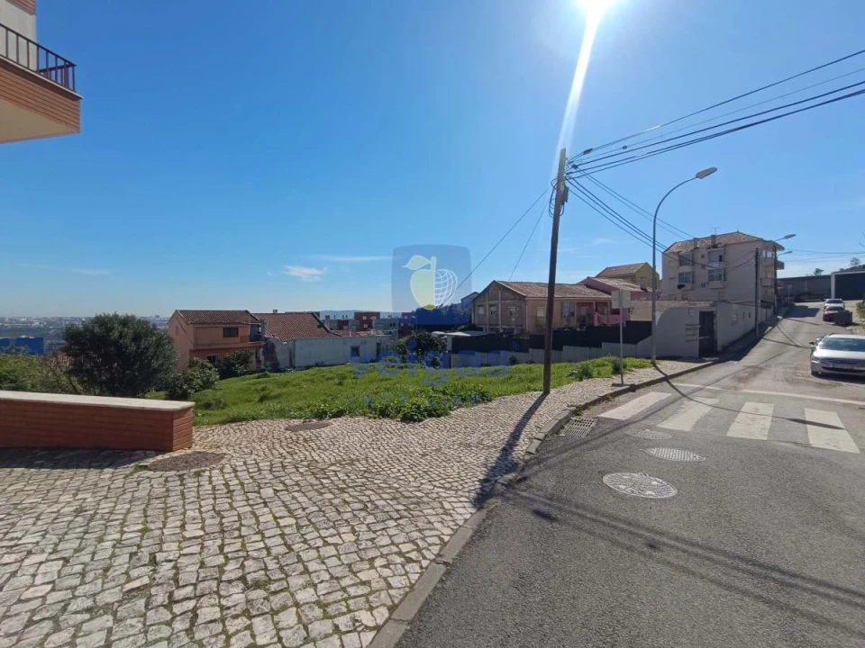 Terreno para Venda em Mina de Água Foto 9