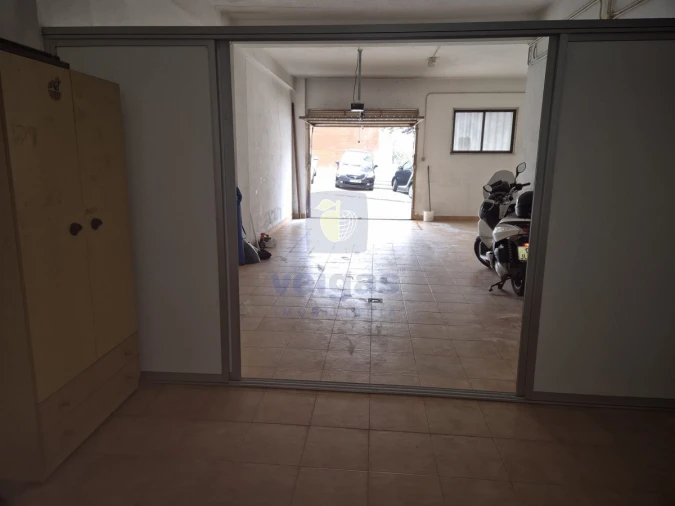 Garagem para Arrendamento em Odivelas Foto 3