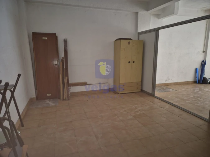 Garagem para Arrendamento em Odivelas Foto 4