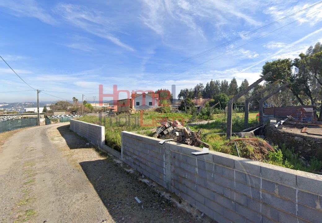Terreno para Venda em O. Azeméis, Riba-Ul, Ul, Macinhata Seixa, Madail Foto 1