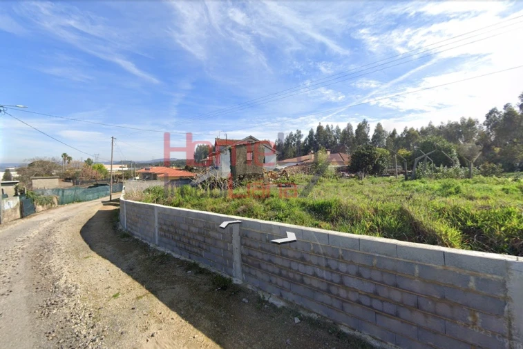 Terreno para Venda em O. Azeméis, Riba-Ul, Ul, Macinhata Seixa, Madail Foto 3