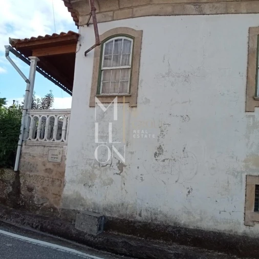 Moradia T4 para Venda em Barbeita Foto 5