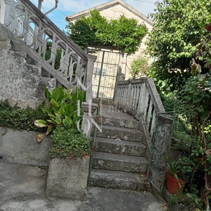 Moradia T4 para Venda em Barbeita Foto 9