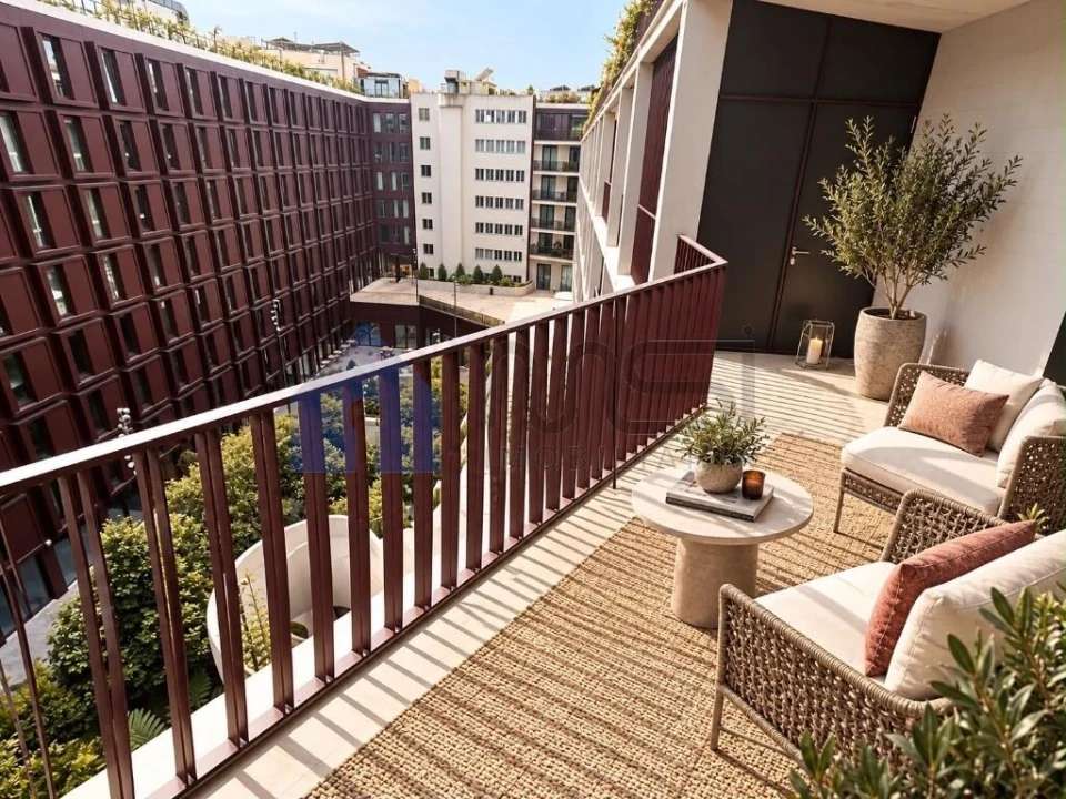 Apartamento T4 para Venda em Cedofeita, Santo Ildefonso, Sé, Miragaia, São Nicolau e Vitória Foto 1