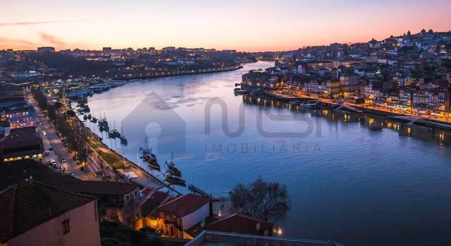 Apartamento T4 para Venda em Cedofeita, Santo Ildefonso, Sé, Miragaia, São Nicolau e Vitória Foto 17