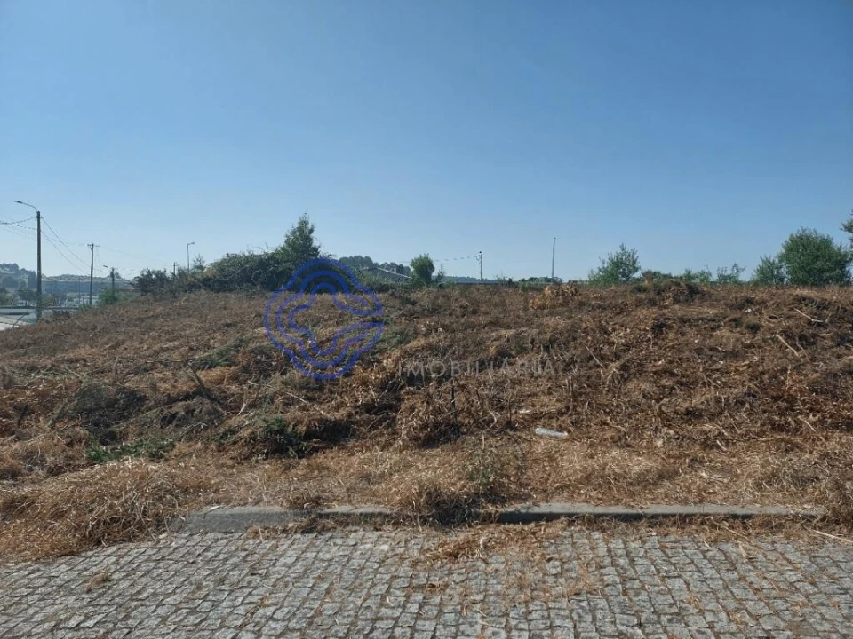 Terreno para Venda em São João de Ver Foto 10