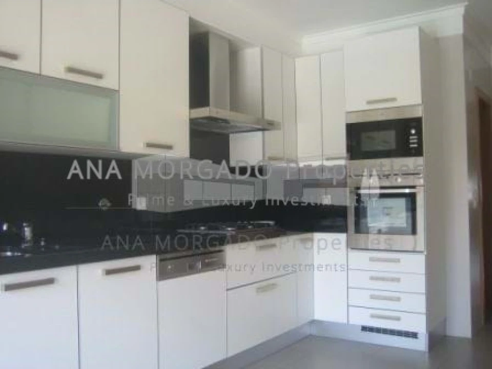 Apartamento T4 para Arrendamento em Agualva e Mira-Sintra Foto 5