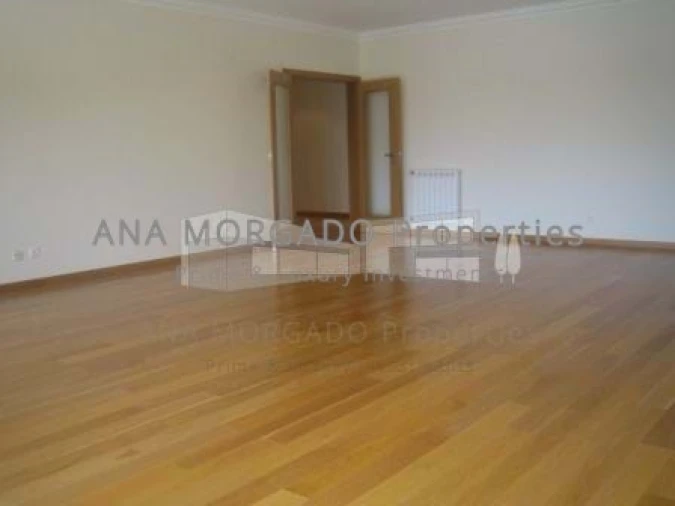 Apartamento T4 para Arrendamento em Agualva e Mira-Sintra Foto 7