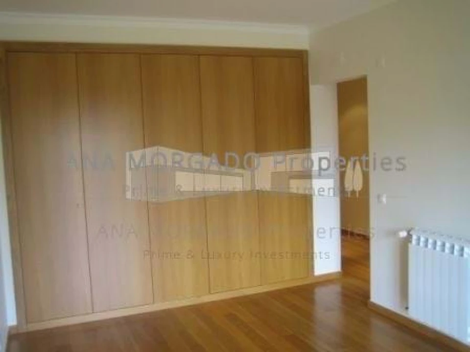 Apartamento T4 para Arrendamento em Agualva e Mira-Sintra Foto 10