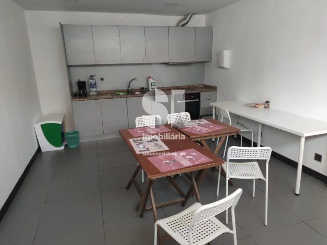 Armazém para Venda em Santo Tirso, Couto (Santa Cristina e São Miguel) e Burgães Foto 27