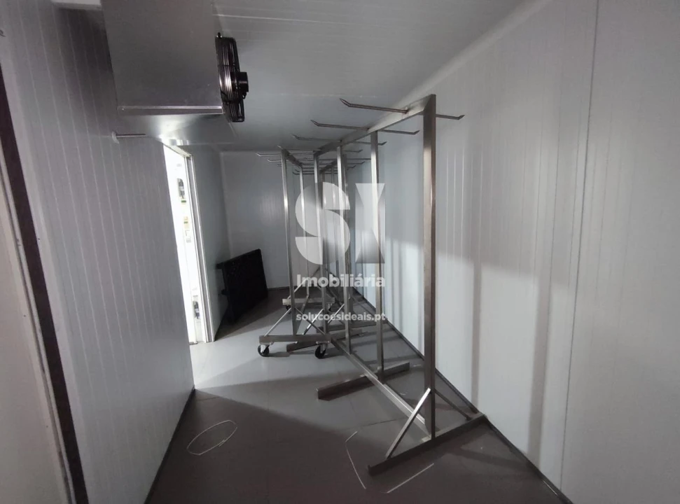 Armazém para Venda em Santo Tirso, Couto (Santa Cristina e São Miguel) e Burgães Foto 31