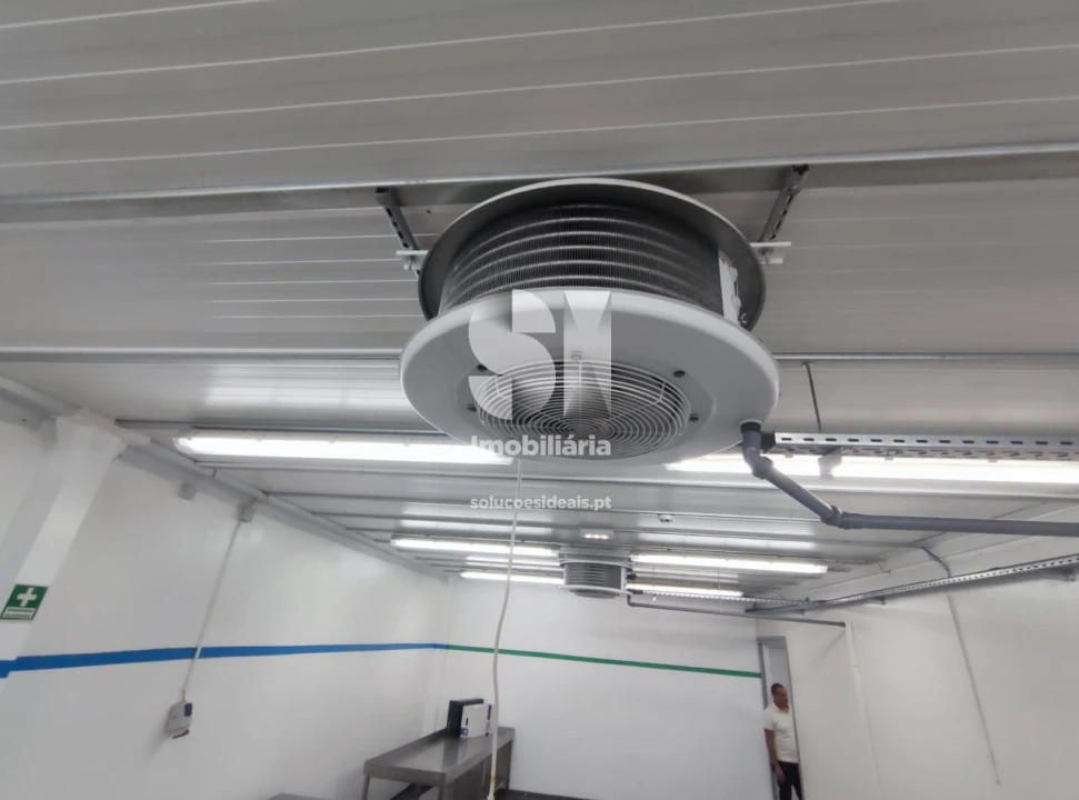 Armazém para Venda em Santo Tirso, Couto (Santa Cristina e São Miguel) e Burgães Foto 35