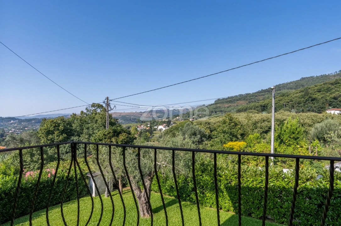 Quinta T4 para Venda em Fornelos e Queijada Foto 24