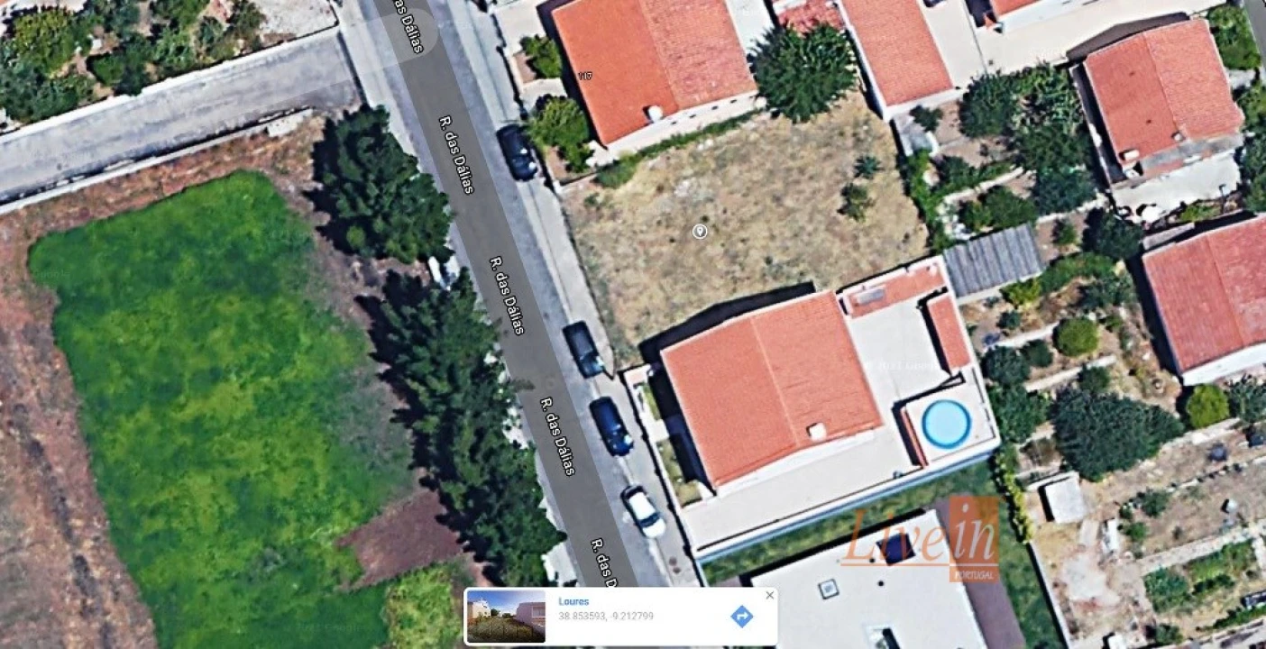 Terreno para Venda em Loures Foto 12