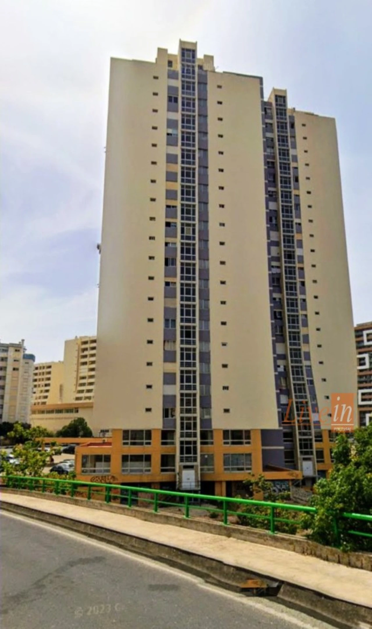 Apartamento T2 para Venda em Portimão Foto 4