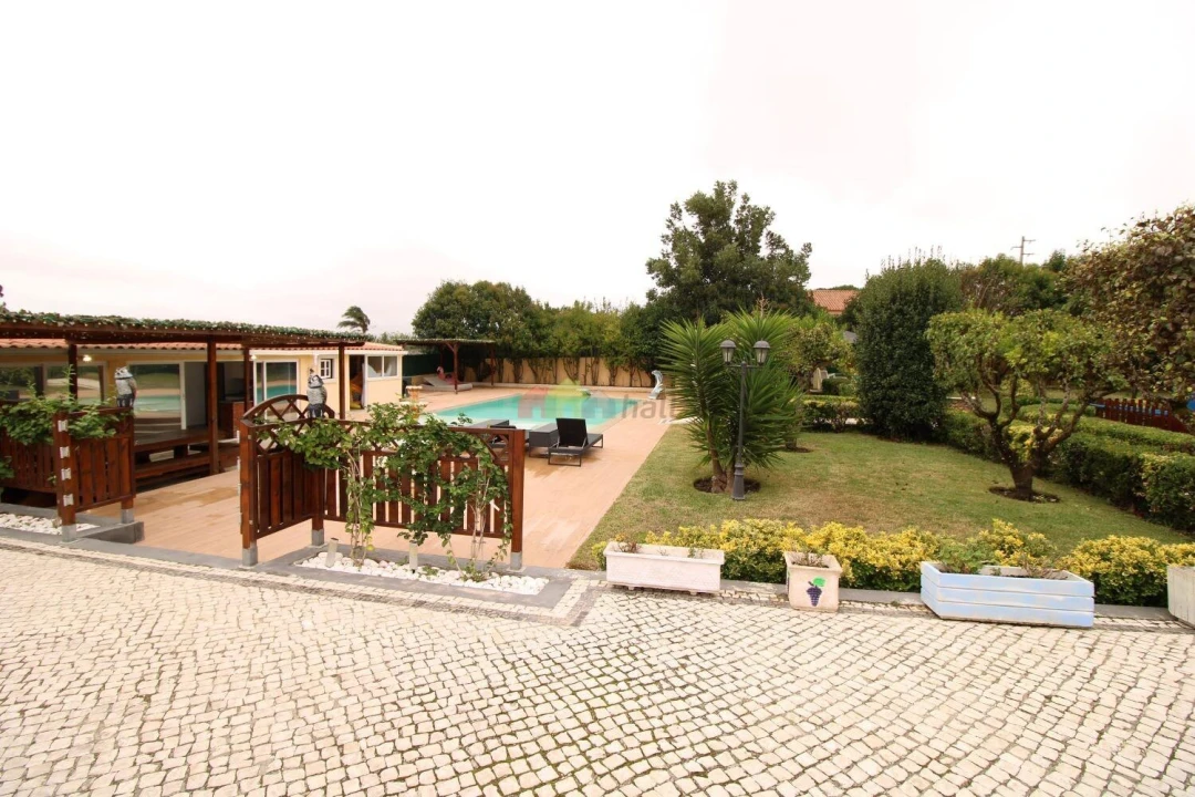 Quinta T3 para Venda em Santa Maria e São Miguel, São Martinho, São Pedro Penaferrim Foto 6