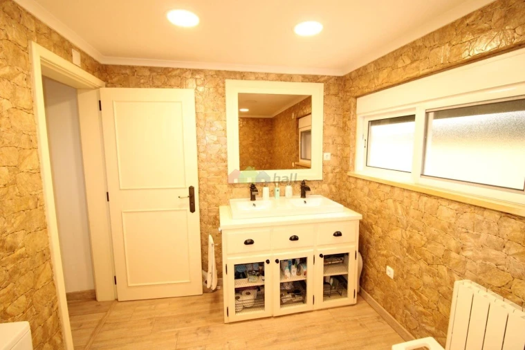 Quinta T3 para Venda em Santa Maria e São Miguel, São Martinho, São Pedro Penaferrim Foto 20