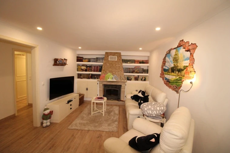 Quinta T3 para Venda em Santa Maria e São Miguel, São Martinho, São Pedro Penaferrim Foto 16