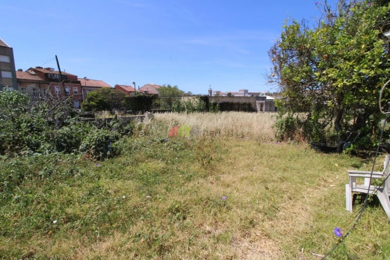 Terreno para Venda em Ajuda Foto 3