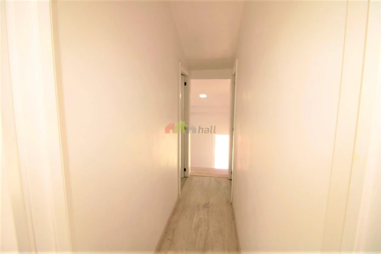 Moradia T9 para Venda em Ajuda Foto 22