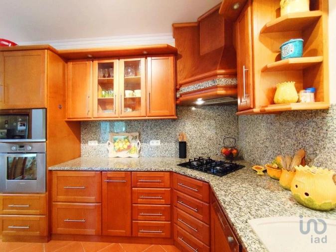 Moradia T5 para Venda em Refoios do Lima Foto 5