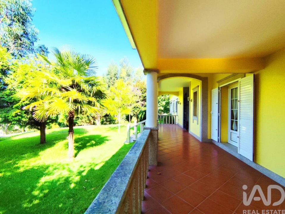 Moradia T5 para Venda em Refoios do Lima Foto 20