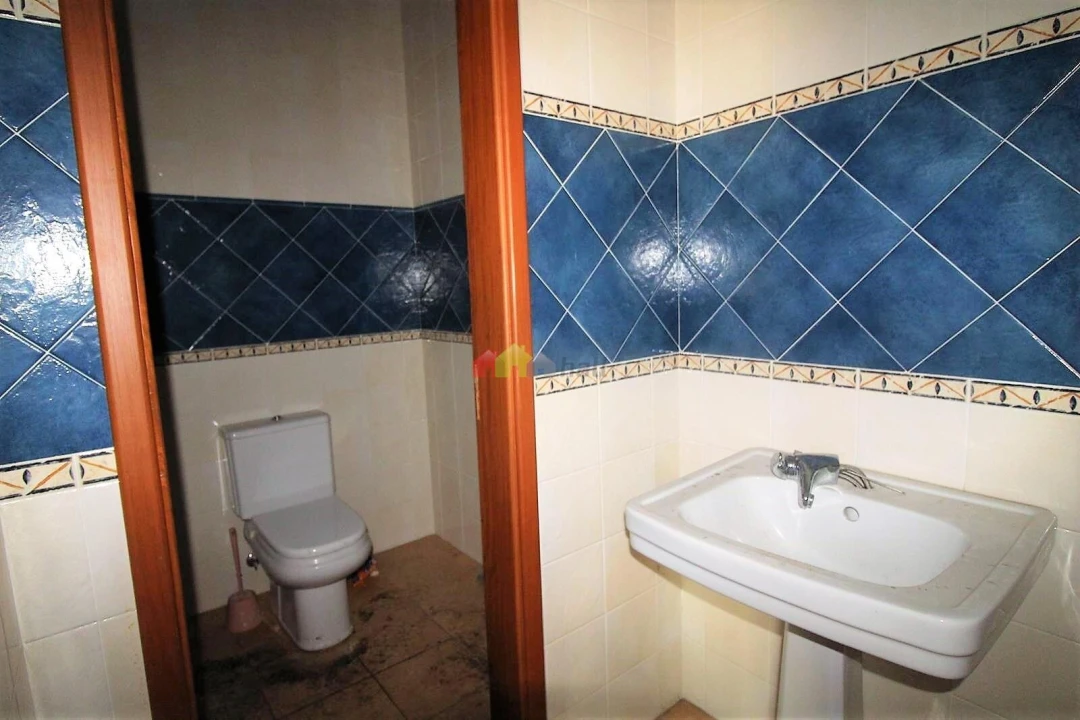 Armazém para Venda em Quinta do Anjo Foto 21