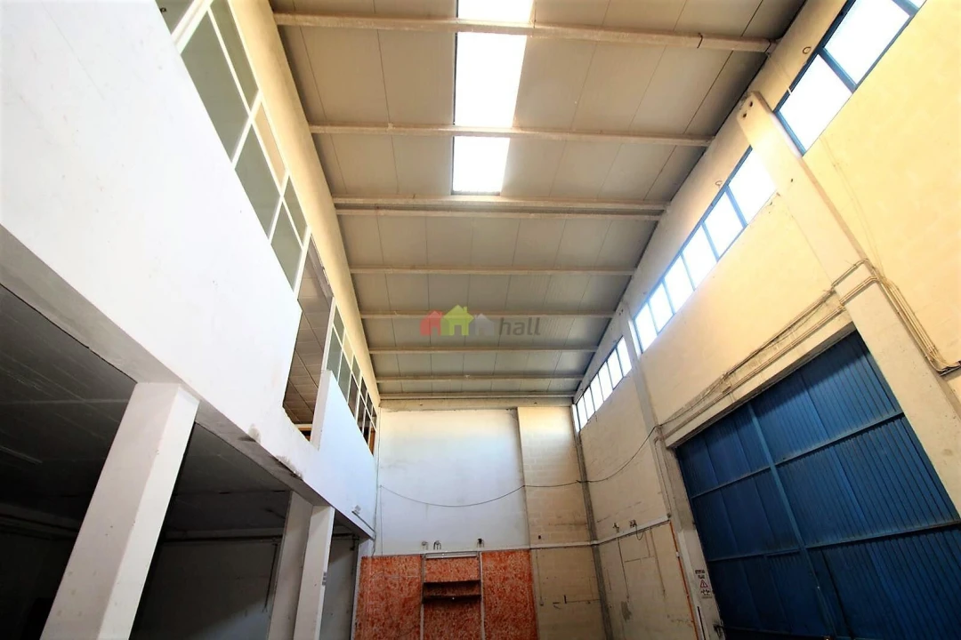 Armazém para Venda em Quinta do Anjo Foto 16