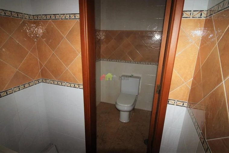 Armazém para Venda em Quinta do Anjo Foto 20