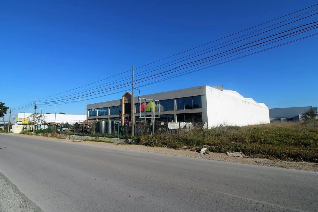 Armazém para Venda em Quinta do Anjo Foto 28