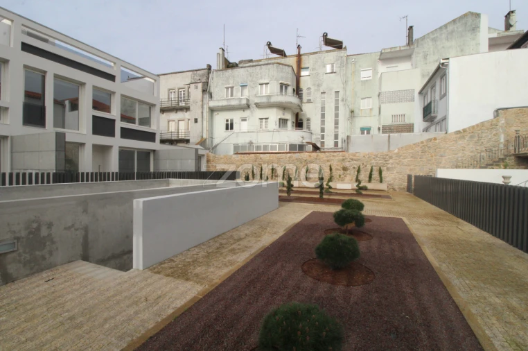 Moradia T3 para Venda em Santa Maria Maior e Monserrate e Meadela Foto 9