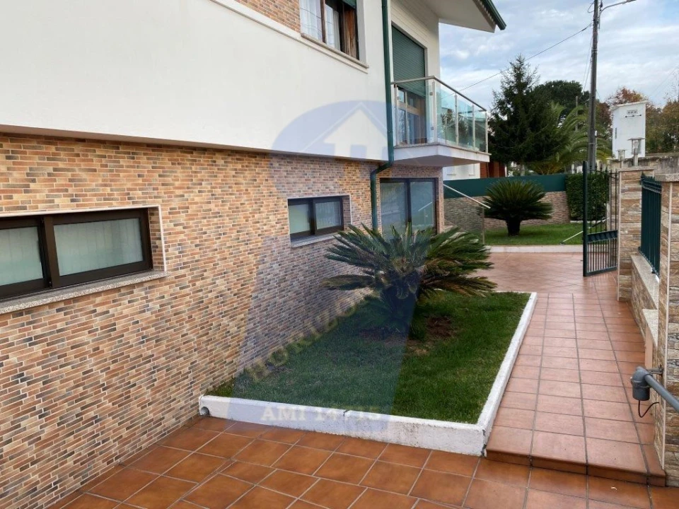 Moradia T4 para Venda em Arcos e Mogofores Foto 17