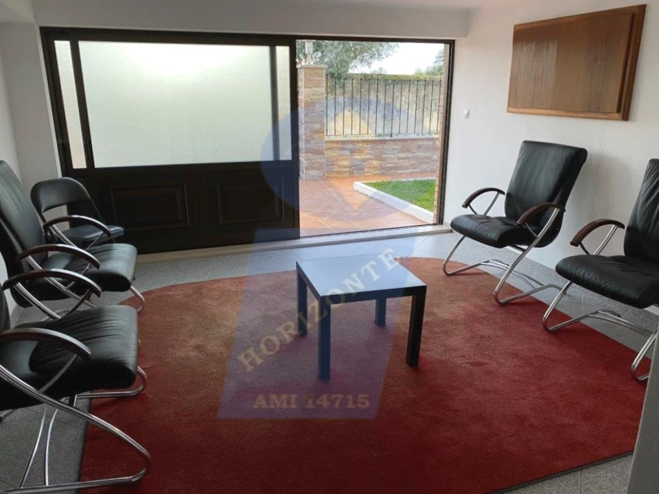 Moradia T4 para Venda em Arcos e Mogofores Foto 3