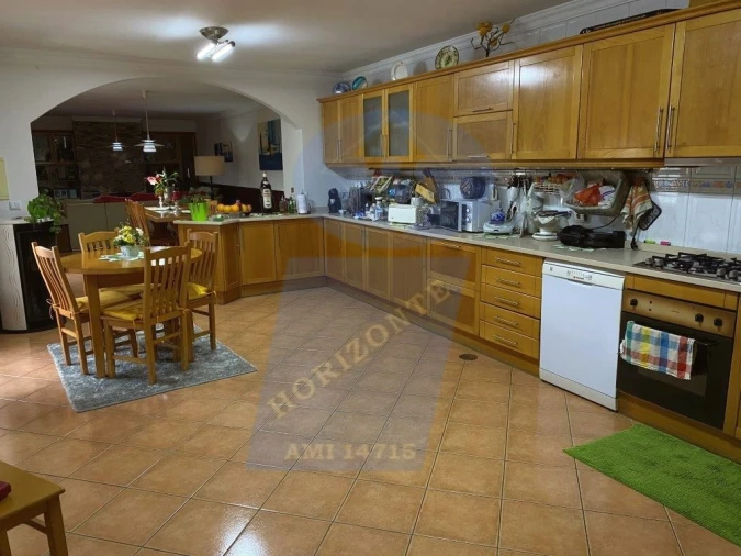 Moradia T4 para Venda em Arcos e Mogofores Foto 6