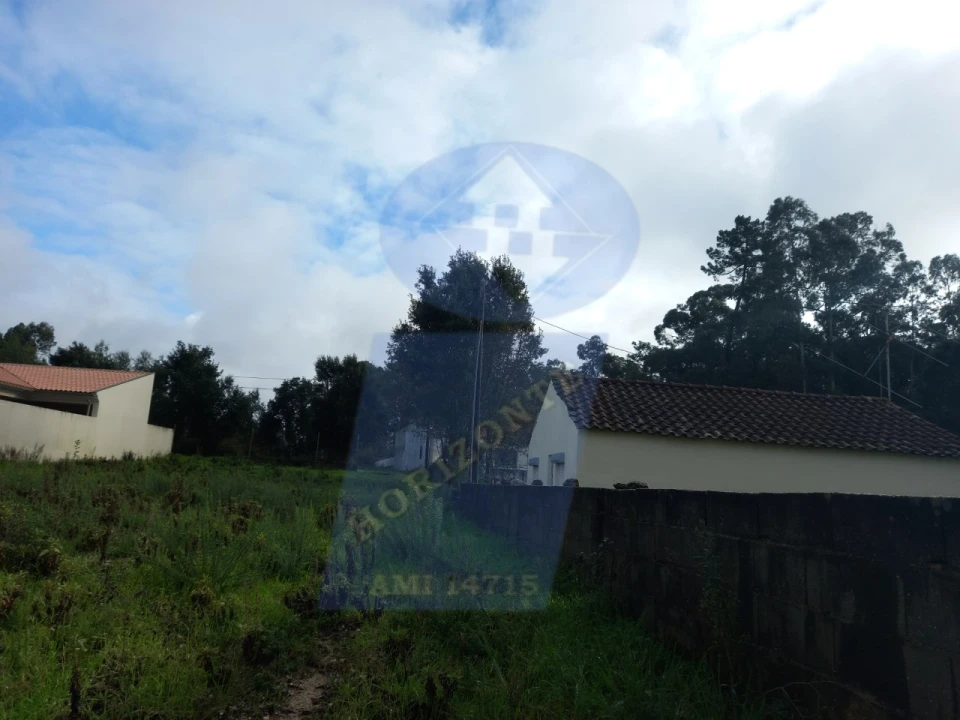 Terreno para Venda em Esgueira Foto 3