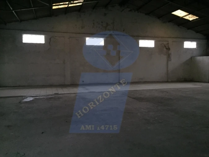 Armazém para Arrendamento em Oliveira do Bairro Foto 4