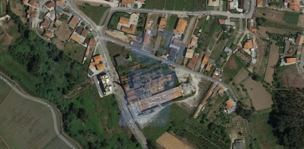 Terreno para Venda em Barrô e Aguada de Baixo Foto 2