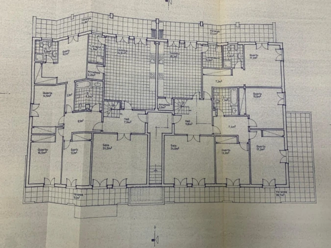 Apartamento T4 para Venda em Ouca Planta 1