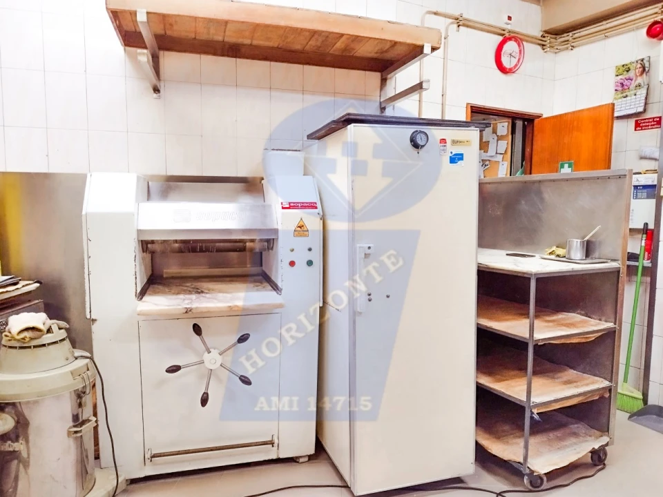 Negócio para Venda em Rio Tinto Foto 21