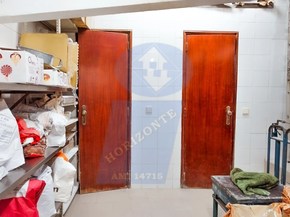 Negócio para Venda em Rio Tinto Foto 22