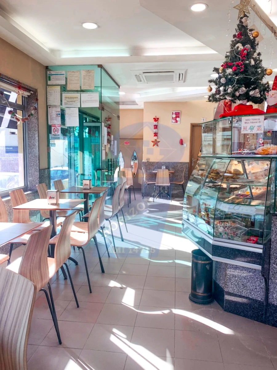 Negócio para Venda em Rio Tinto Foto 17