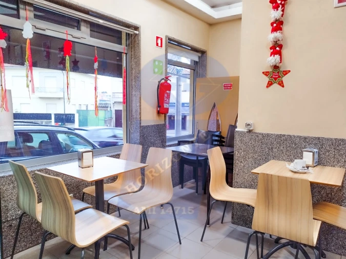 Negócio para Venda em Rio Tinto Foto 23