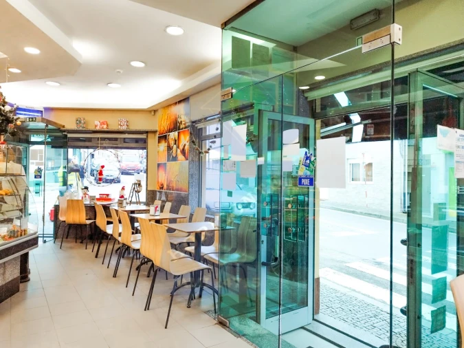 Negócio para Venda em Rio Tinto Foto 24