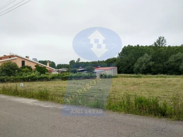Terreno para Venda em Oliveira do Bairro