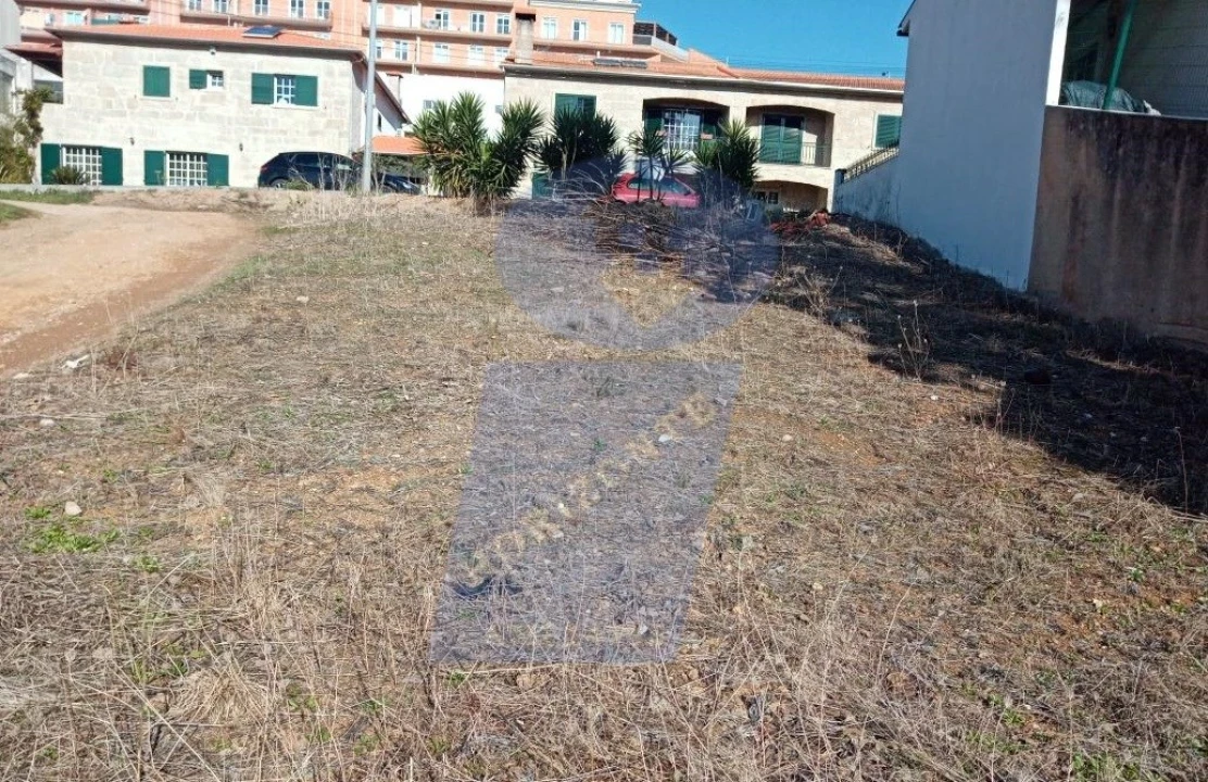 Terreno para Venda em Águeda e Borralha Foto 4