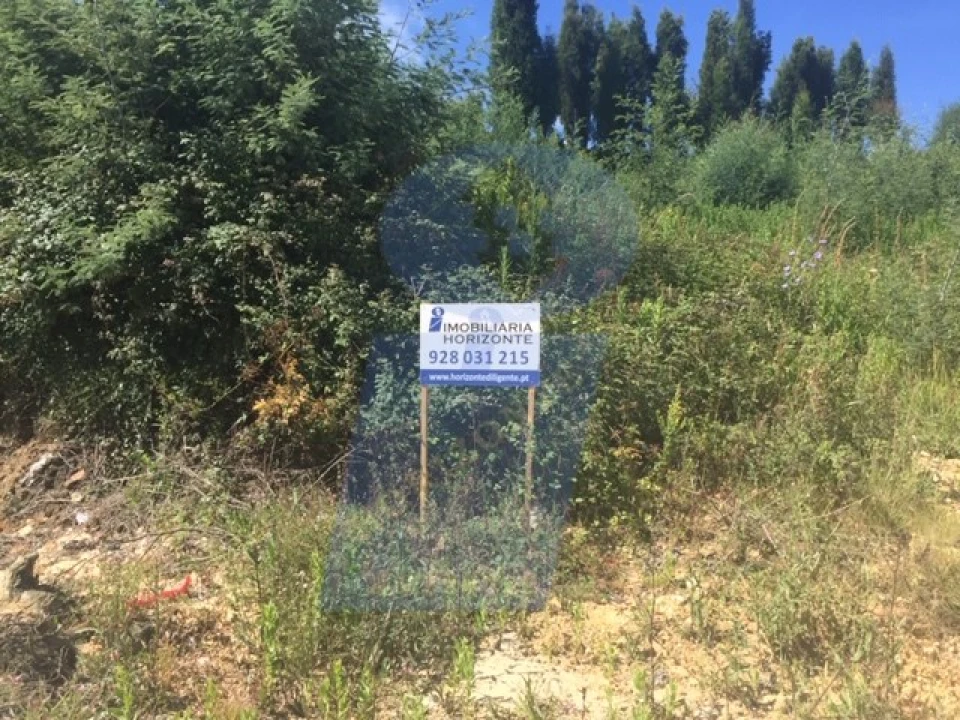 Terreno para Venda em Moita Foto 2