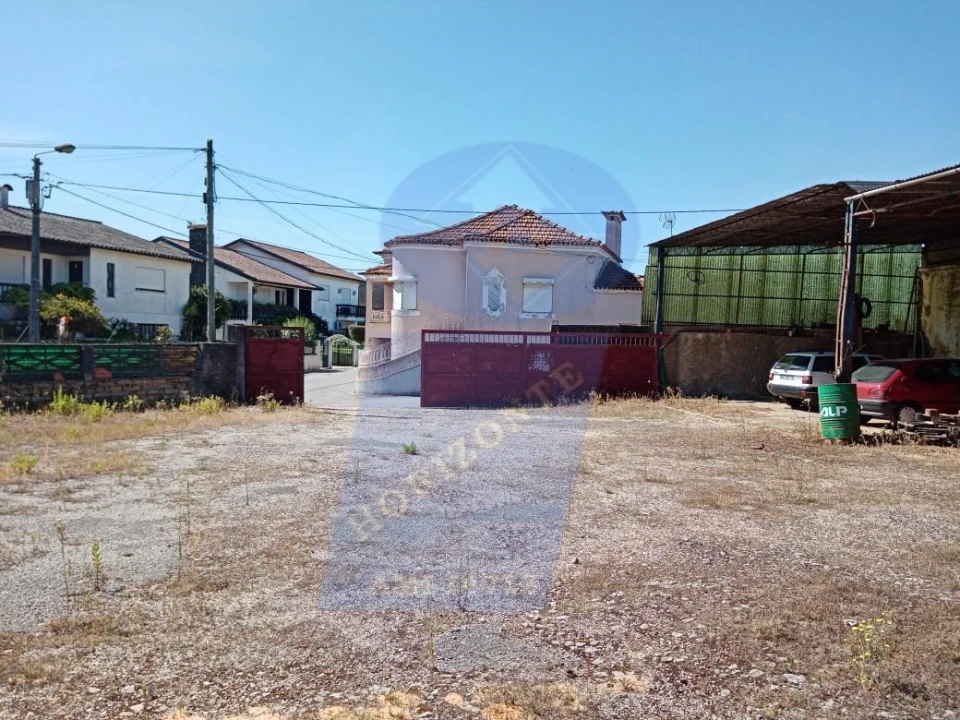 Terreno para Venda em Aguada de Cima Foto 4