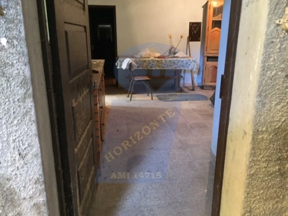 Moradia T2 para Venda em Amoreira da Gândara, Paredes do Bairro e Ancas Foto 4