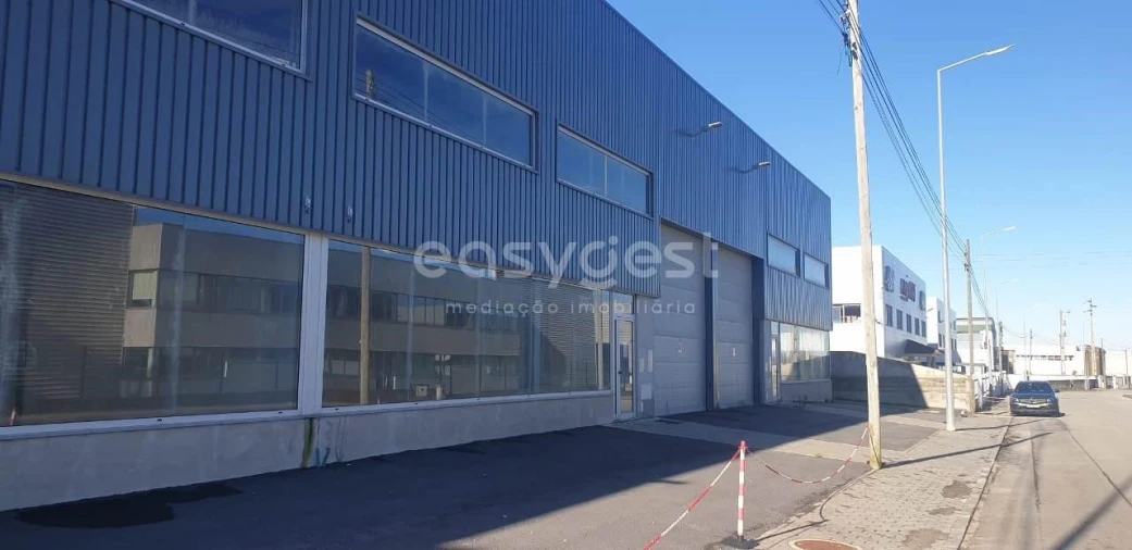 Armazém para Venda em Palhaça